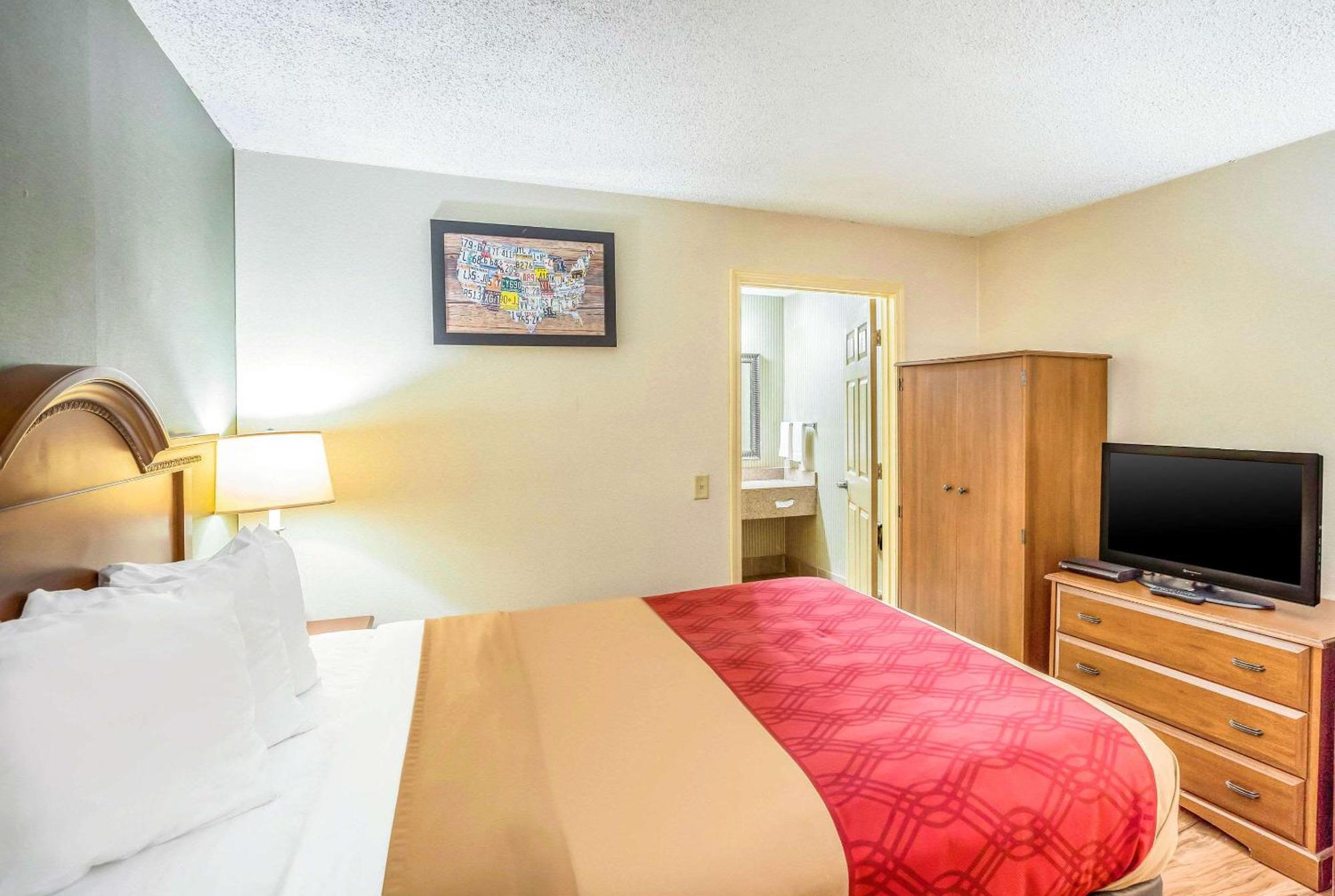 Econo Lodge Huntington - Barboursville University Area Exteriör bild